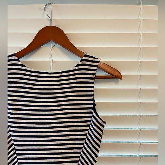 H&M Navy Blue + White Striped Sleeveless Dress - Picture 5 of 6